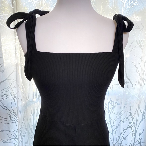 Reformation Wesley black ribbed square neck tie straps cropped jumpsuit - Picture 7 of 12